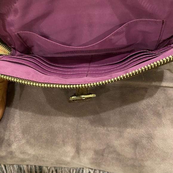 TANO Chicklit Crinkle Large Leather Wallet Clutch - Picture 10 of 14